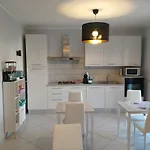 B&B White One