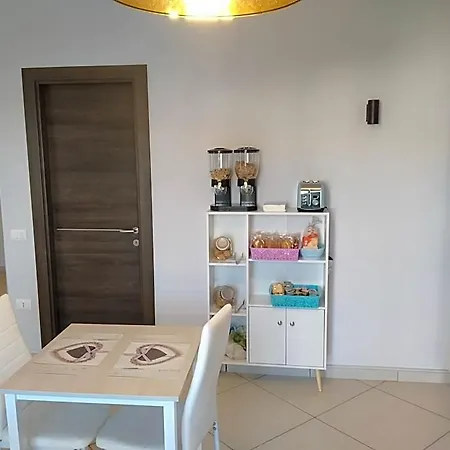 White One Bed & Breakfast 3*