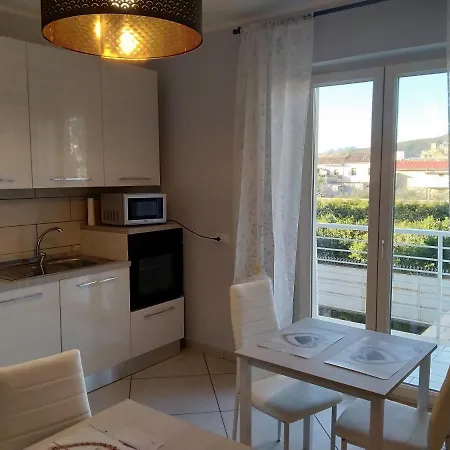 White One Bed & Breakfast